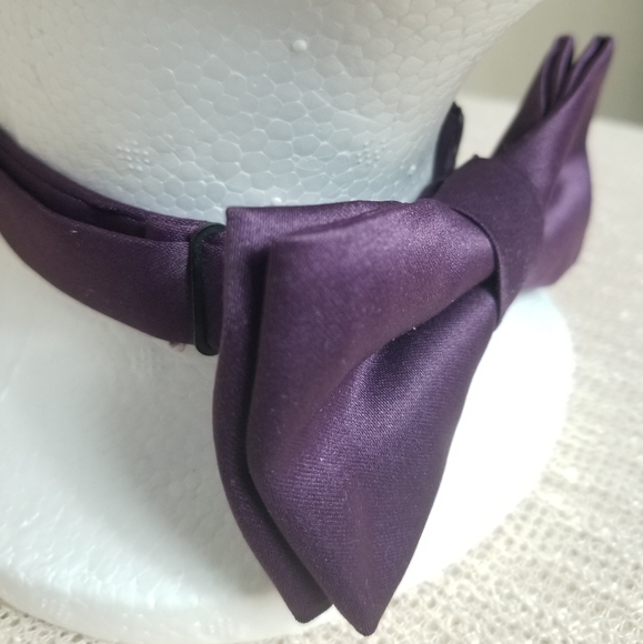 Bow tie - Picture 2 of 3